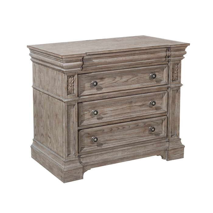 Kingsbury - 4 Drawer Bachelor's Chest - Gray